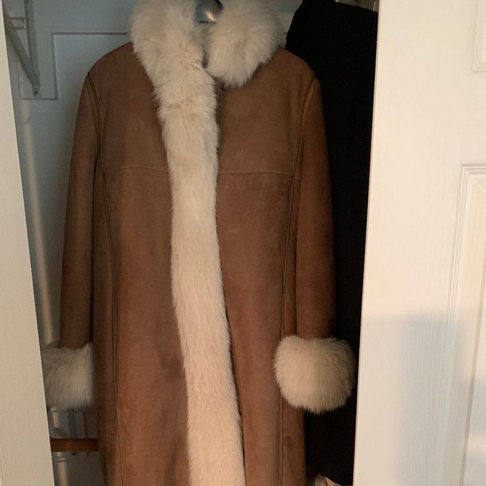 Shearling Wool Coat with fur Trim